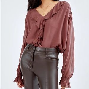 BNWT Aritzia Wilfred Eden Blouse in Dusty Pink